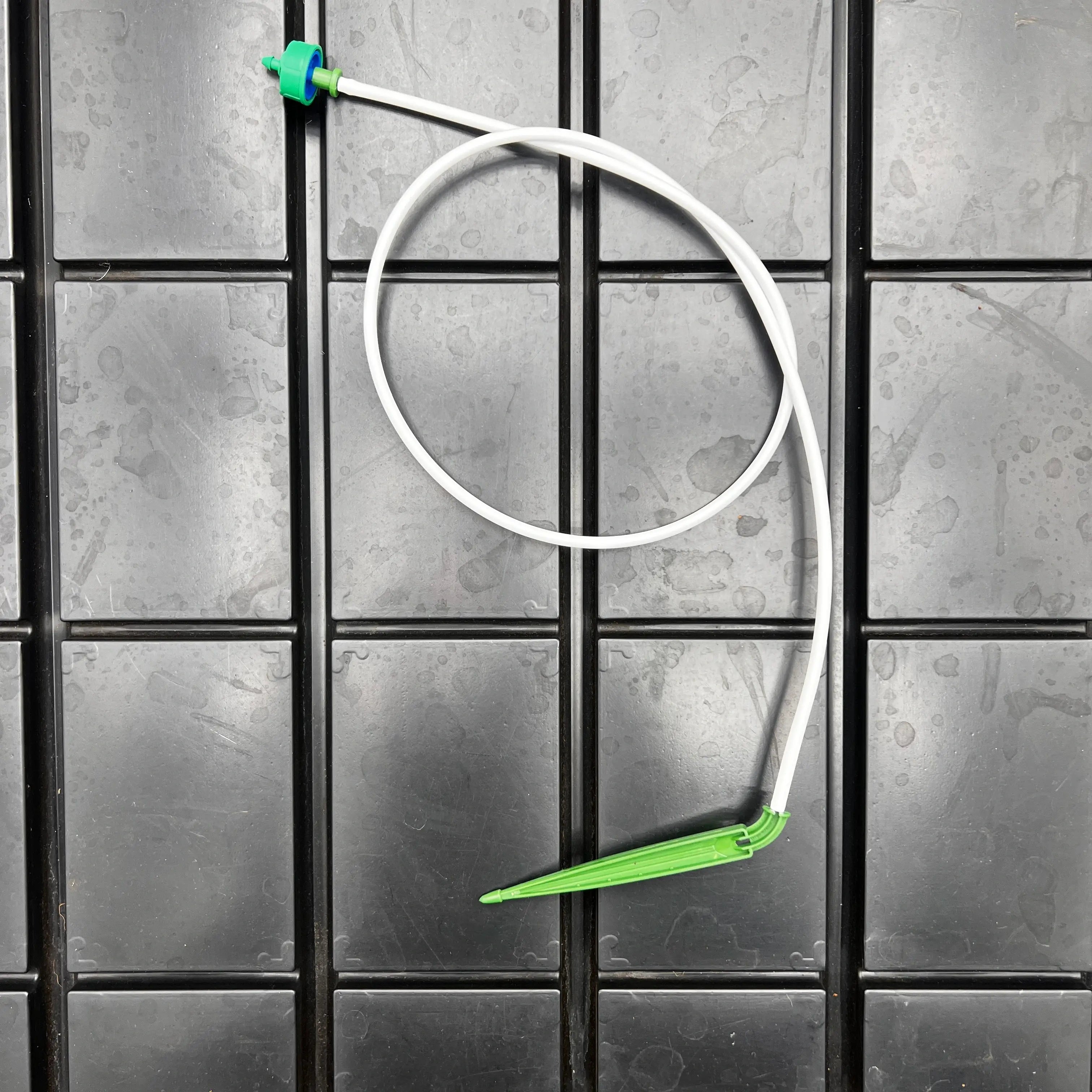 gotero-para-riego-autocompensante