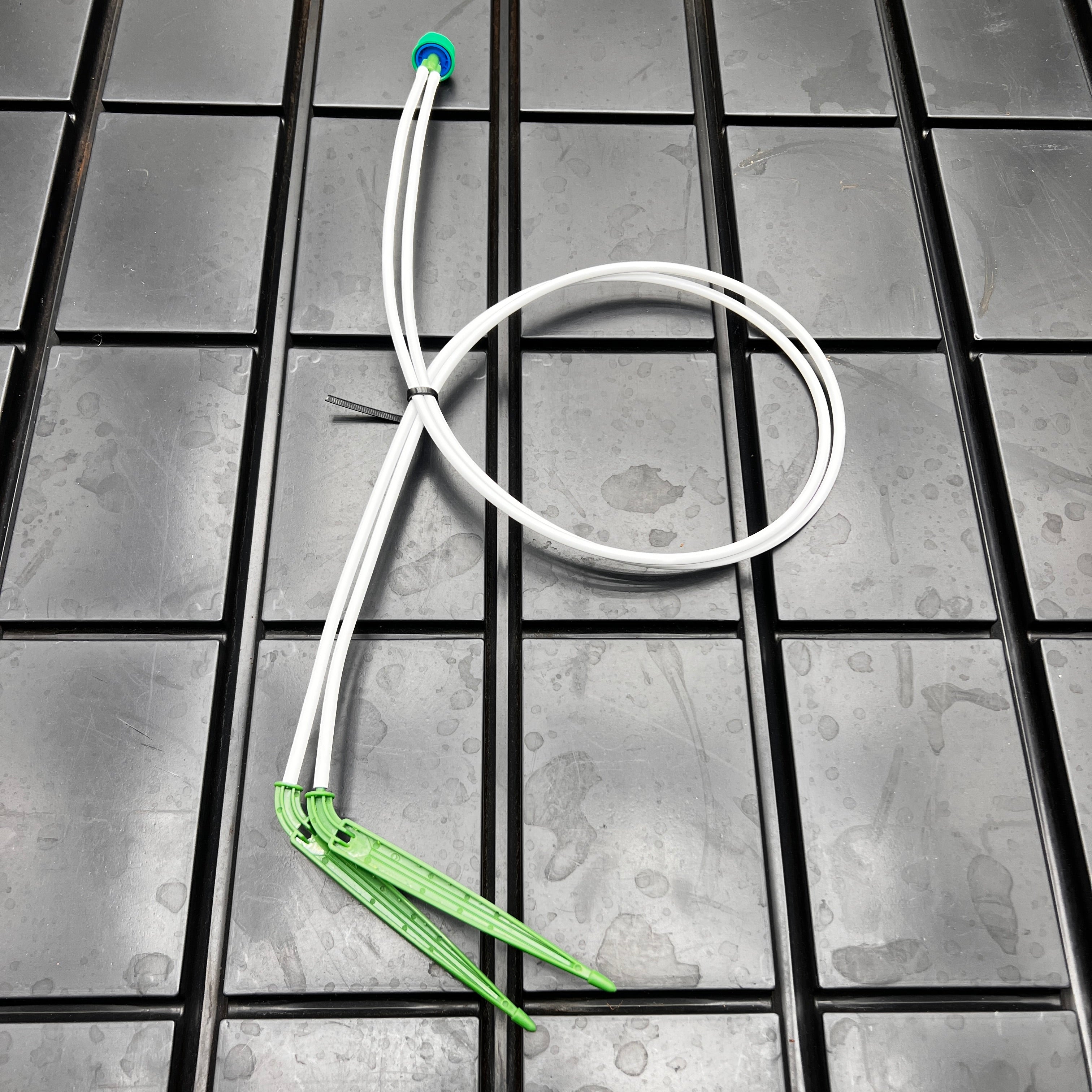 gotejador-regulável-irrigação-2vias