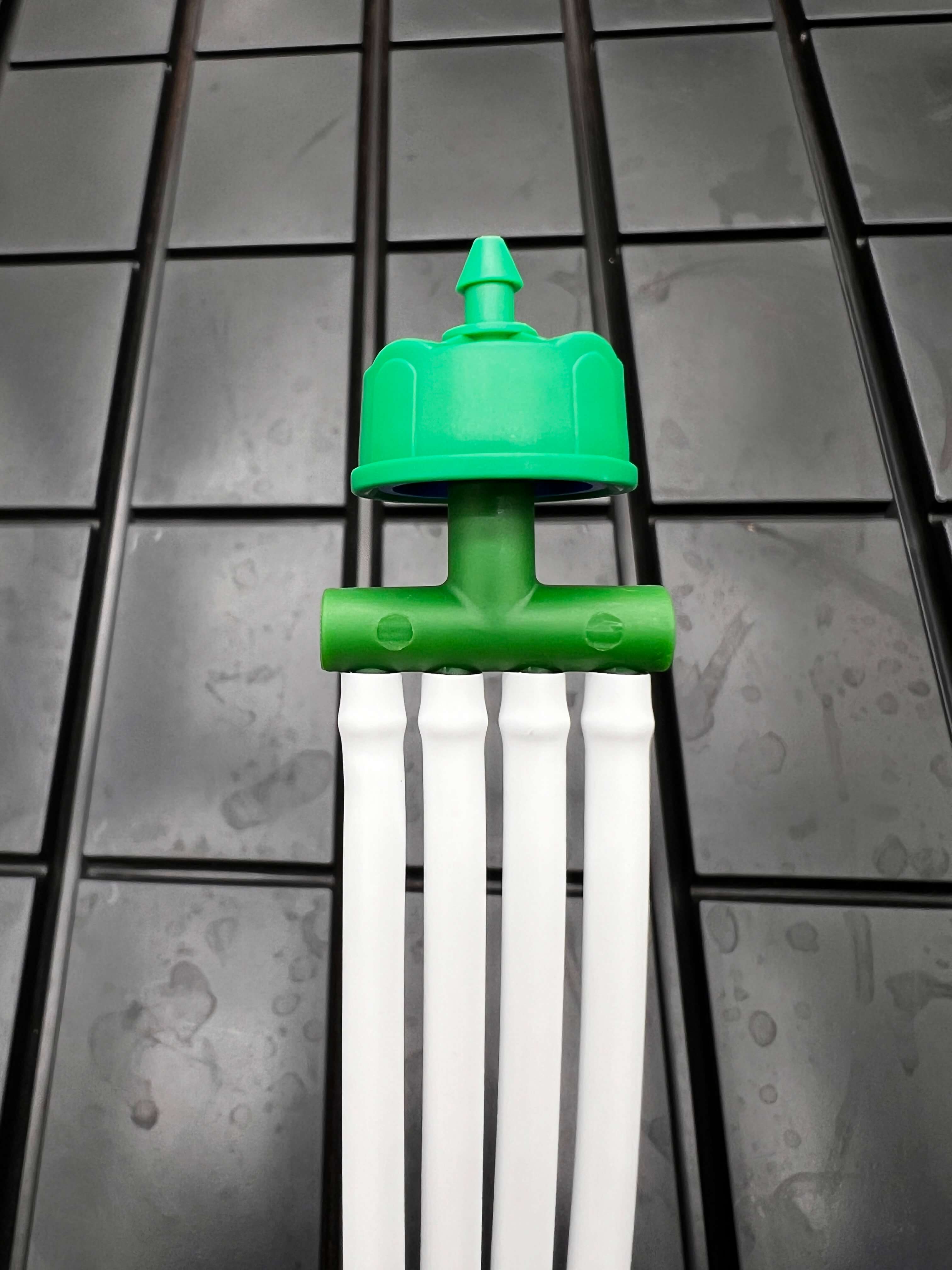 gocciolatore-regolabile-irrigazione-4vias