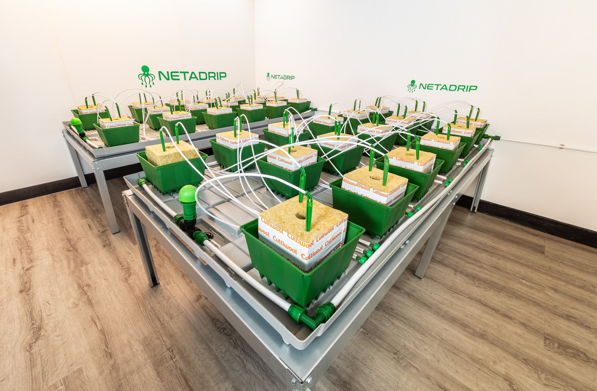 kit-riego-por-goteo-indoor